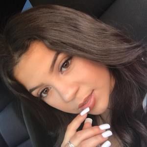 Meet your Posher, Mariah